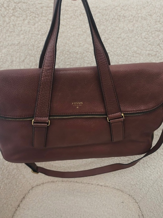 Fossil Handbags - Fossil Expandable Leather Manuscript Messenger bag